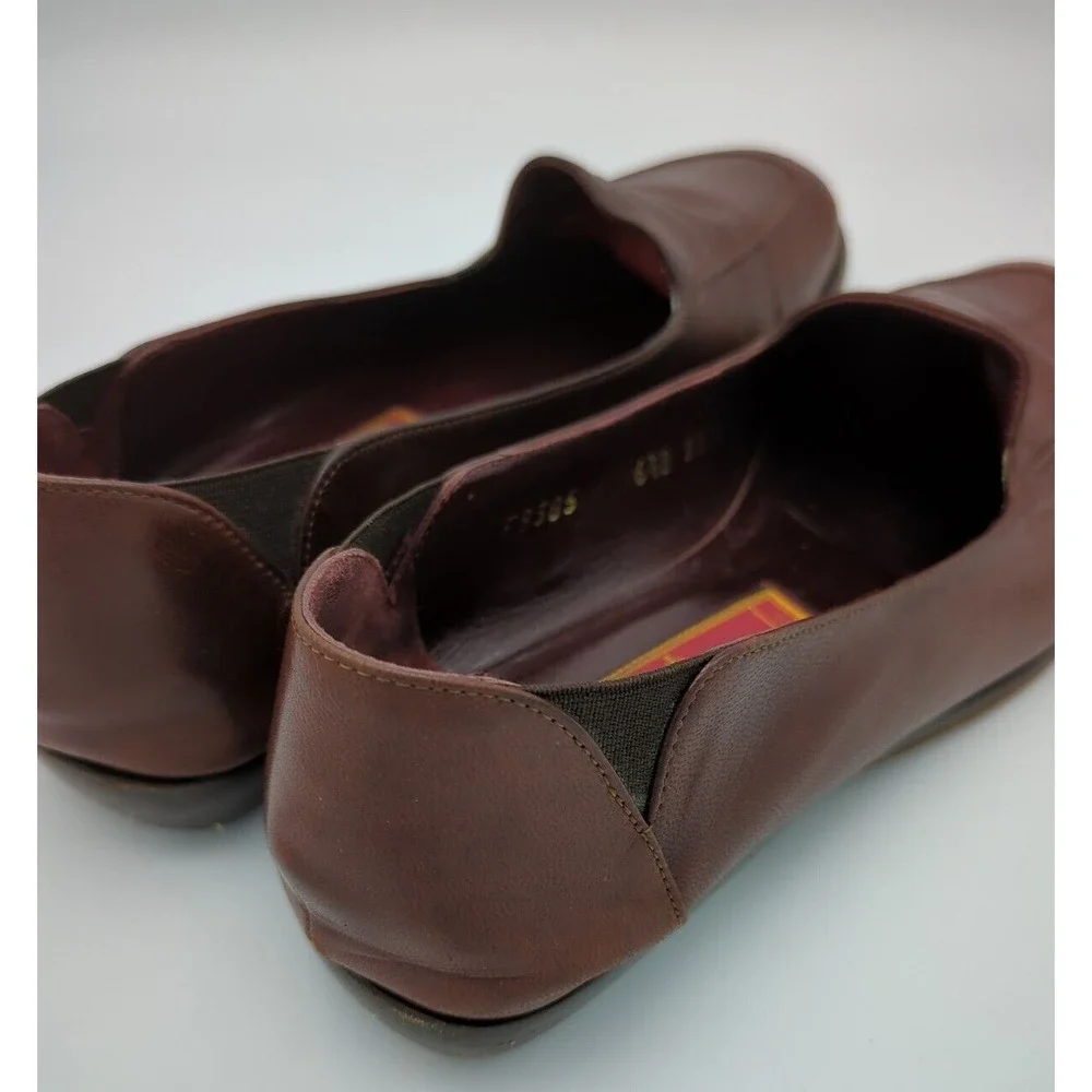 Cole Haan City Low Heel Loafers Italy Womens Size 6.5 B Brown Leather F9385‎